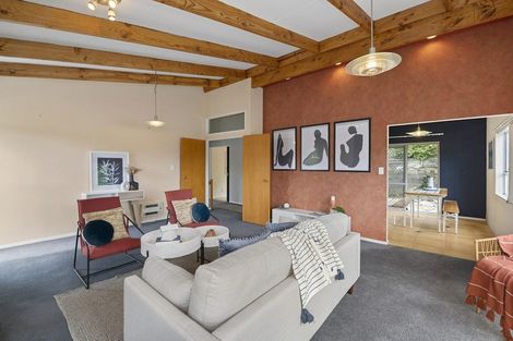 Photo of property in 8 Forest Road, Raumati South, Paraparaumu, 5032