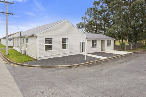 Photo of property in 205 Dukes Road North, Mosgiel, 9092