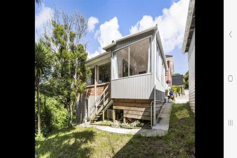 Photo of property in 29a Glenfern Road, Mellons Bay, Auckland, 2014