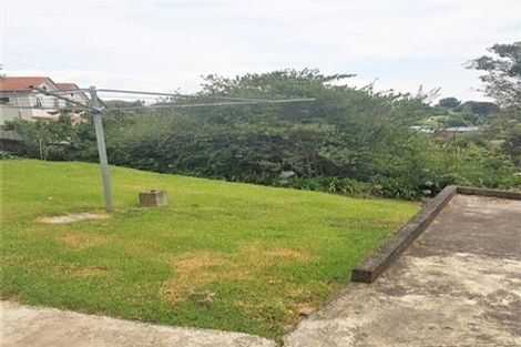 Photo of property in 52 Exmouth Road, Northcote, Auckland, 0627