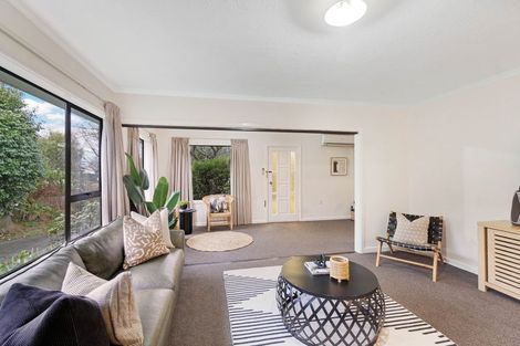 Photo of property in 43 Charlcott Street, Burnside, Christchurch, 8053