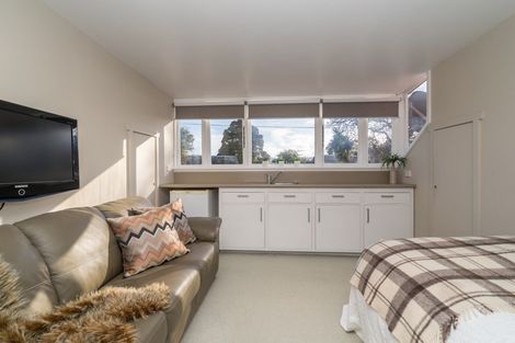 Photo of property in 21 Moana Crescent, Musselburgh, Dunedin, 9013