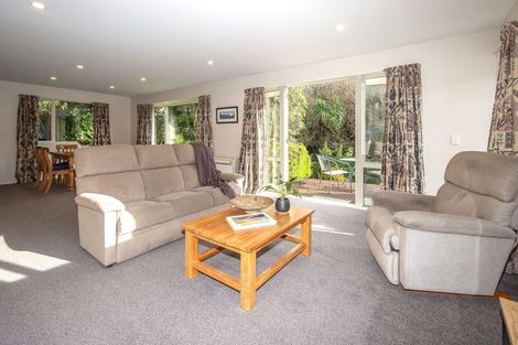 Photo of property in 98a Warren Crescent, Hillmorton, Christchurch, 8025