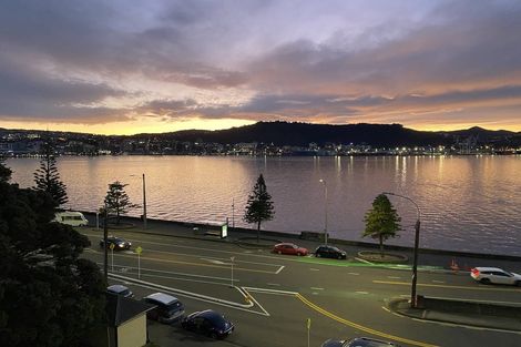 Photo of property in The Capital, 14/370 Oriental Parade, Oriental Bay, Wellington, 6011