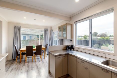 Photo of property in 17 Neill Street, Hornby, Christchurch, 8042