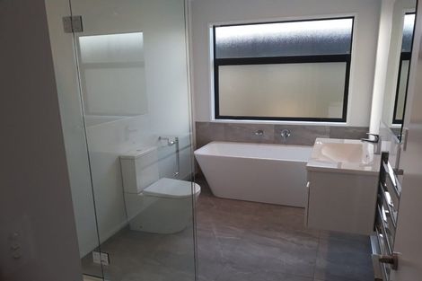 Photo of property in 11 Romney Drive, Belfast, Christchurch, 8051