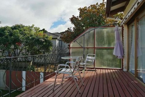 Photo of property in 26 Florence Daly Place, Mount Roskill, Auckland, 1041