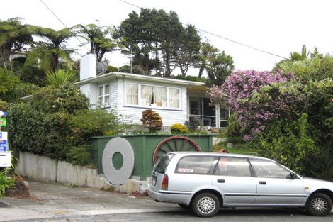 Photo of property in 8 Euclid Street, Vogeltown, New Plymouth, 4310