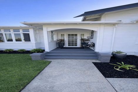 Photo of property in 13 Chester Street, Waverley, 4510