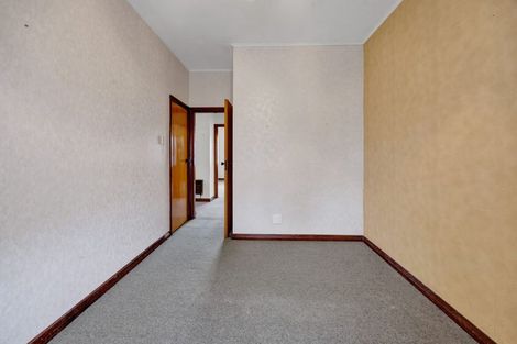 Photo of property in 11 Grant Vc Street, Hawera, 4610