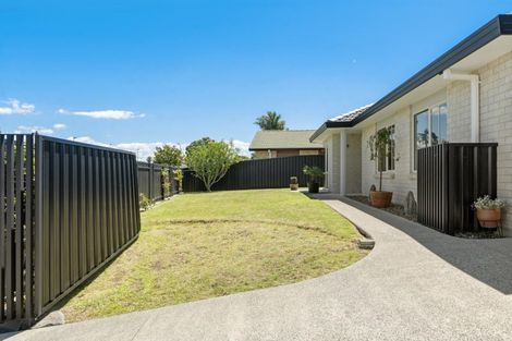 Photo of property in 10a Melia Place, Mount Maunganui, 3116