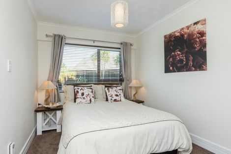 Photo of property in 7 Moana Place, Taradale, Napier, 4112