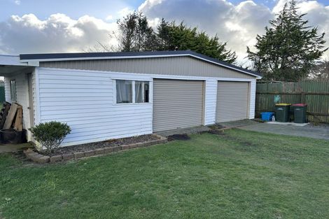 Photo of property in 21 Castle Street, Eltham, 4322