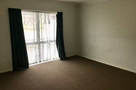 Photo of property in 76 Medvale Avenue, Flat Bush, Auckland, 2019