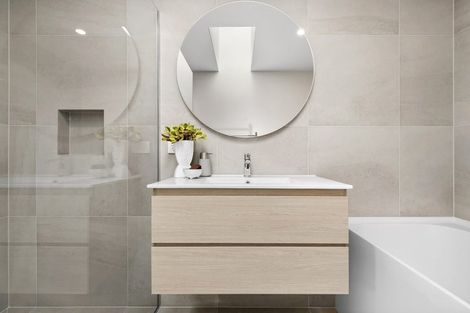 Photo of property in 14 Moonstone Street, Albert Town, Wanaka, 9305