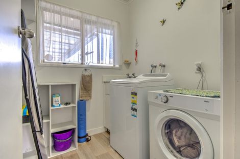 Photo of property in 57 Chedworth Avenue, Chedworth, Hamilton, 3210