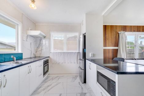 Photo of property in 33 Haddon Street, Mangere East, Auckland, 2024