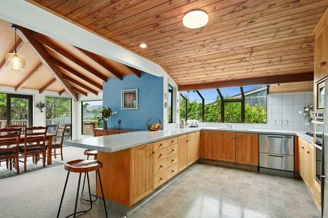 Photo of property in 47 Peterhouse Street, Tawa, Wellington, 5028