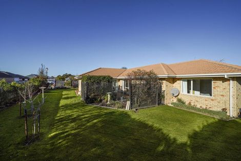 Photo of property in 48 Panckhurst Drive, Woodend, 7610