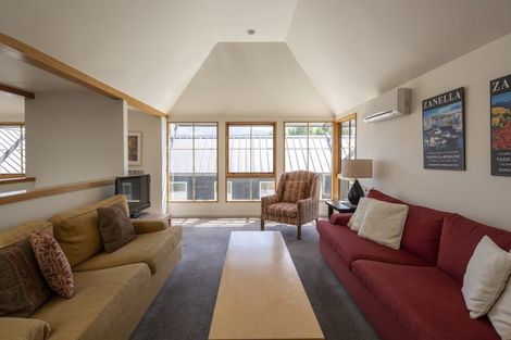 Photo of property in 122 Slope Hill Road, Lake Hayes, Queenstown, 9371