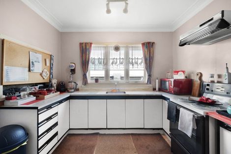 Photo of property in 1/20 Takutai Avenue, Bucklands Beach, Auckland, 2012