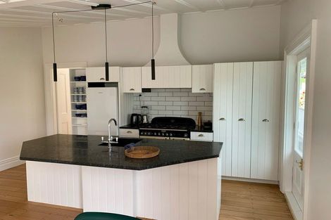 Photo of property in 29 Ewen Alison Avenue, Devonport, Auckland, 0624