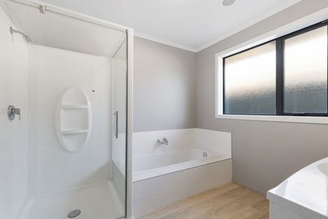 Photo of property in 11 Kahuraki Drive, Pegasus, 7612