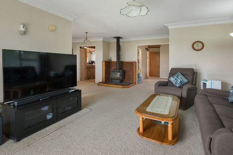 Photo of property in 9 Mcclean Place, Ngatea, 3503