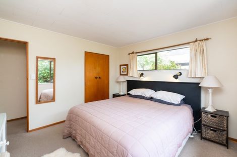 Photo of property in 4/2 Bill Ashcroft Grove, Havelock North, 4130