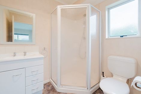 Photo of property in 4 Mckenzie Place, Rototuna North, Hamilton, 3210