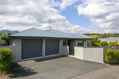Photo of property in 2/94 Harvey Street, Waipahihi, Taupo, 3330