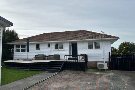 Photo of property in 57 Fairclough Road, Beach Haven, Auckland, 0626
