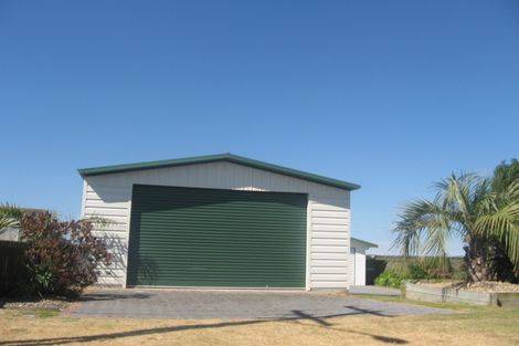 Photo of property in 355 Pukehina Parade, Pukehina, Te Puke, 3189