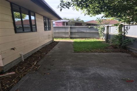 Photo of property in 5a Tonga Place, Riccarton, Christchurch, 8041