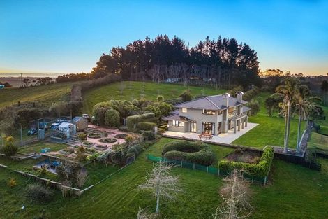 Photo of property in 141 Valley Road, Waitoki, Kaukapakapa, 0871