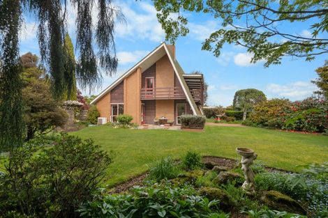 Photo of property in 14 Oakden Drive, Darfield, 7510