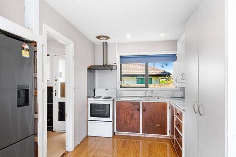 Photo of property in 2/121 Hay Street, Bromley, Christchurch, 8062