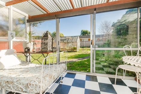 Photo of property in 212 Te Moana Road, Waikanae, 5036
