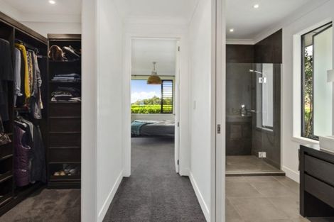 Photo of property in 167 Cape Rodney Road, Leigh, 0985