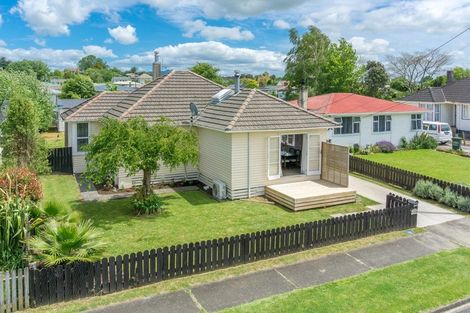 Photo of property in 1055 Hazelmere Crescent, Te Awamutu, 3800