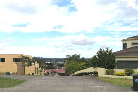 Photo of property in 22a Belvedere Court, West Harbour, Auckland, 0618