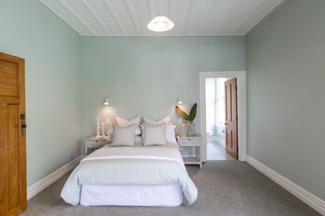 Photo of property in 5 Kowhai Road, Bluff Hill, Napier, 4110