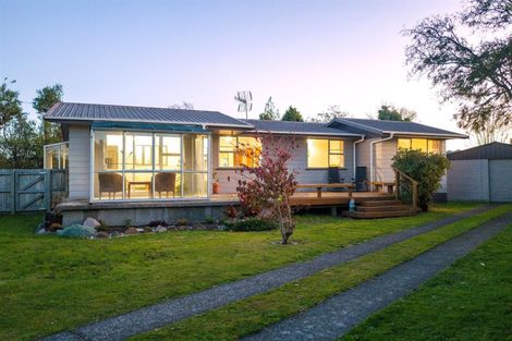 Photo of property in 42 Kahu Street, Utuhina, Rotorua, 3015