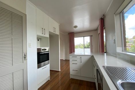 Photo of property in 184 Stapleford Crescent, Browns Bay, Auckland, 0630