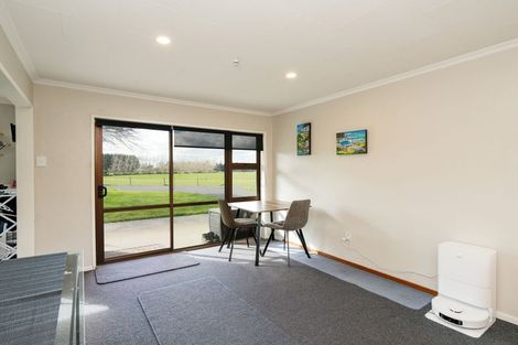 Photo of property in 73 Flora Road East, Makarewa, Invercargill, 9876