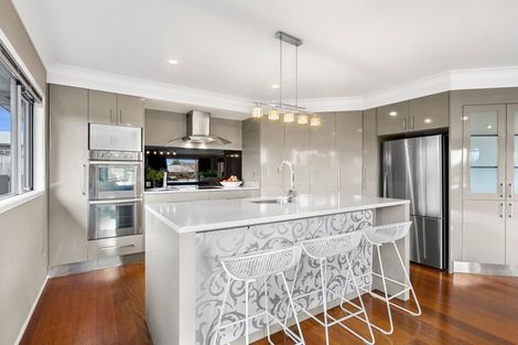 Photo of property in 8 Karamea Street, Whalers Gate, New Plymouth, 4310