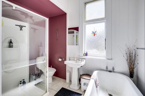 Photo of property in 707 Saint Aubyn Street West, Saint Leonards, Hastings, 4120