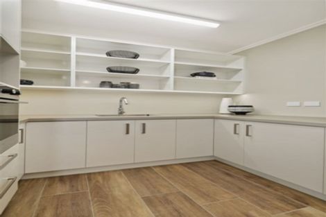 Photo of property in 80 Ewen Place, Karaka, Papakura, 2580