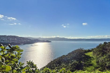 Photo of property in 23 Rangitane Street, Maupuia, Wellington, 6022
