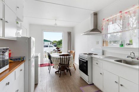 Photo of property in 64 Daphne Street, Outer Kaiti, Gisborne, 4010